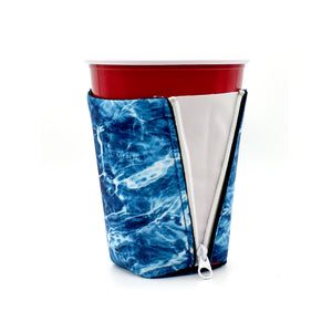 Spindrift Agua Mossy Oak texture ZipSip on solo cup