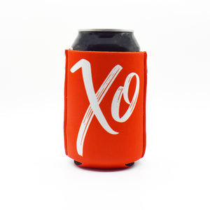 XO Hugs and Kisses ZipSip drink sleeve on aluminum soda pop can